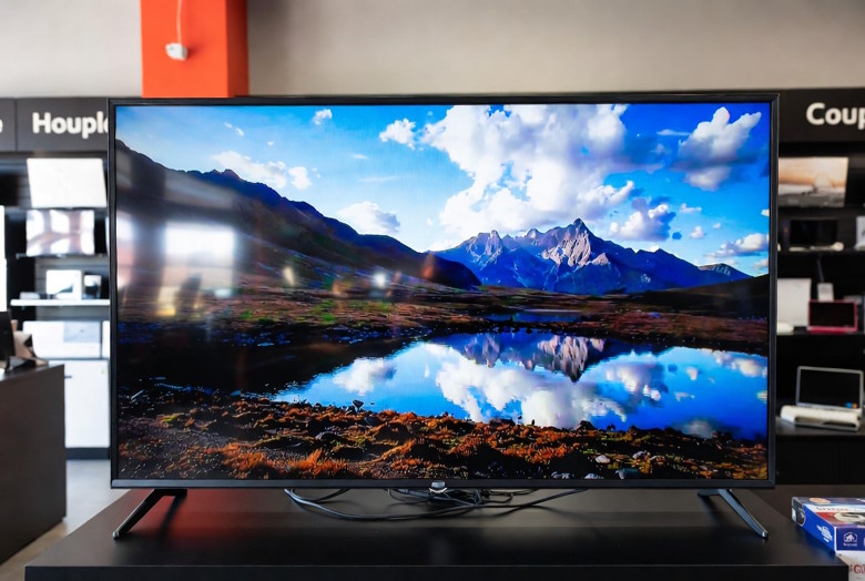 Рынок телевизоров в Китае обновил антирекорд: продажи упали до минимума за почти 10 лет