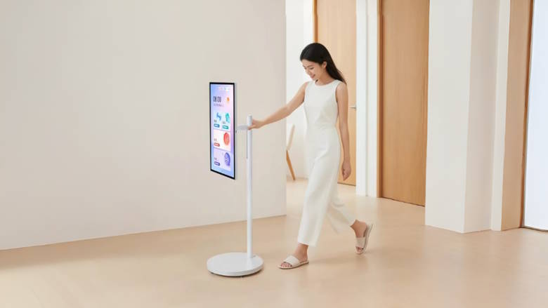 ZTE представила Free Screen F10 — 27-дюймовый гибрид планшета, ПК и телевизора с автономностью до 12 часов